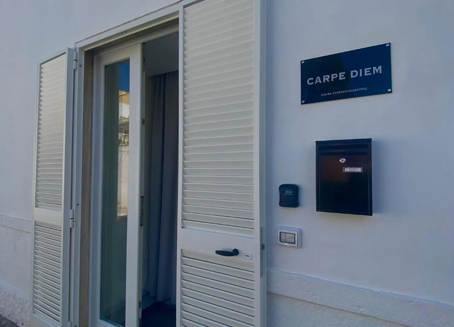 Carpe Diem Airport Bari Italia