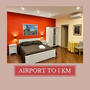  Privatunterkunft Airport -